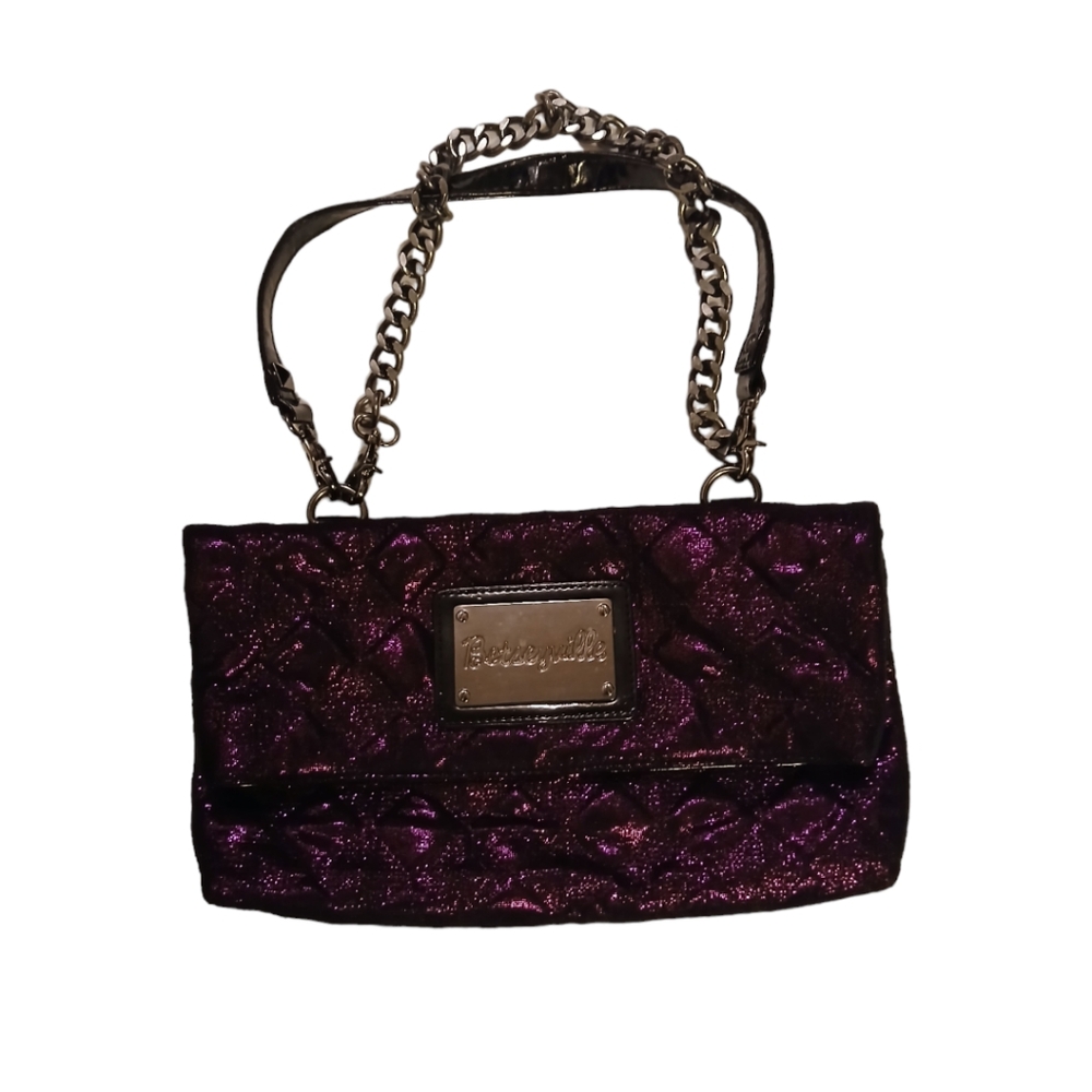 Betsey  Johnson  metallic Clutch